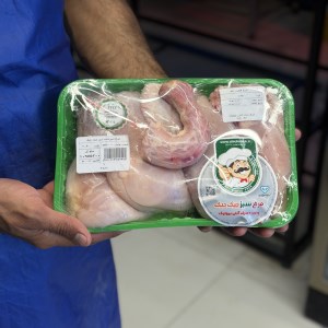 مرغ تمیزشده سبز چیک چیک